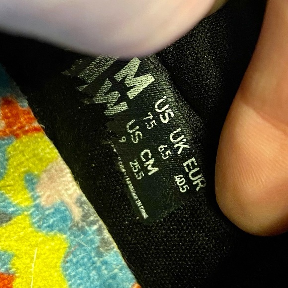 Woman’s Wild Nobull Aspire runners M7.5 W9 - Picture 5 of 7